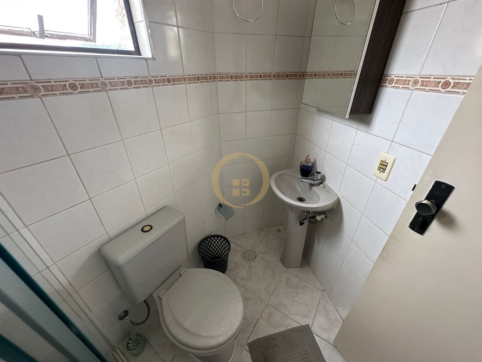 Apartamento na Praia da Enseada, Guarujá - SP