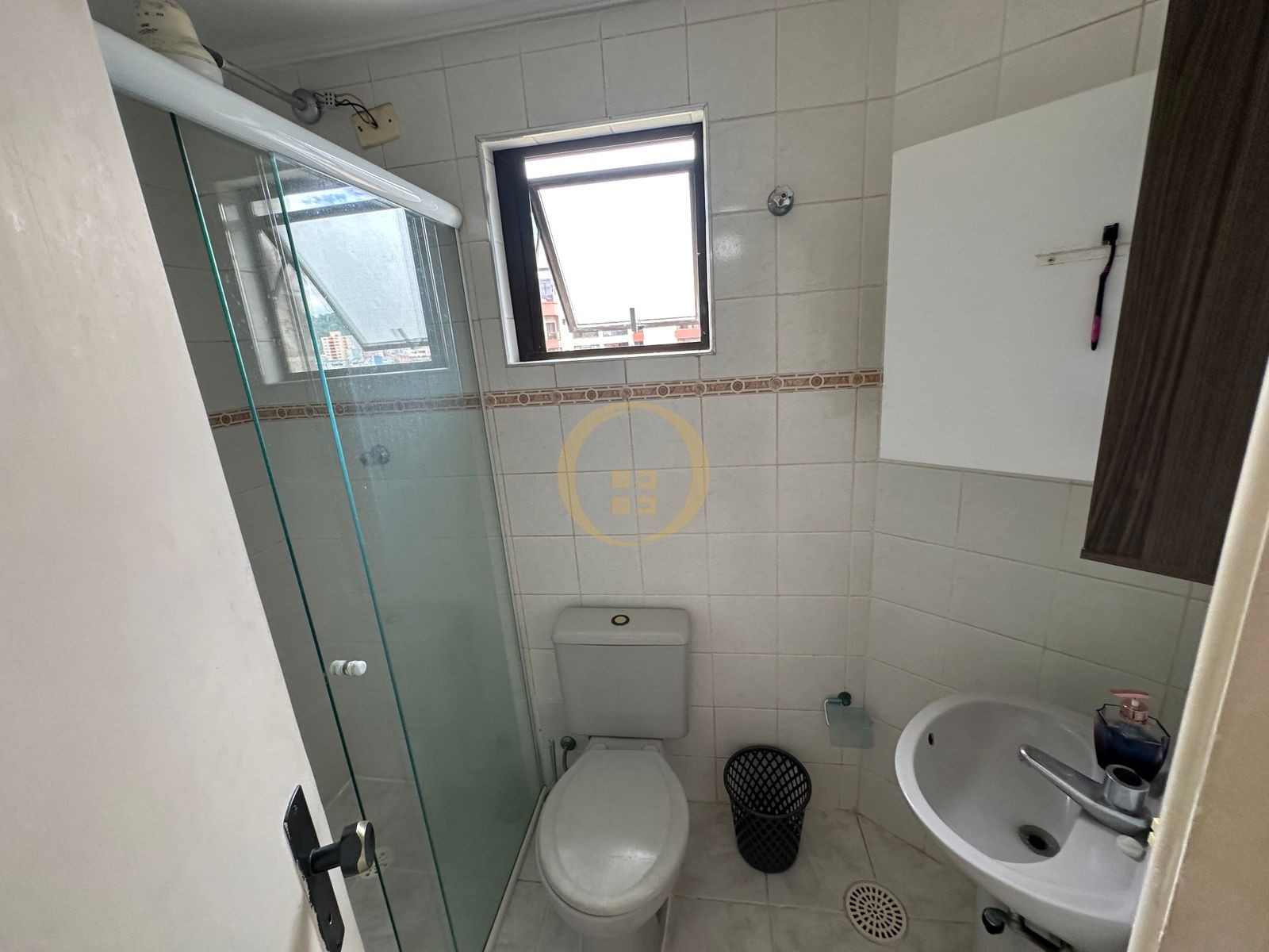 Apartamento na Praia da Enseada, Guarujá - SP
