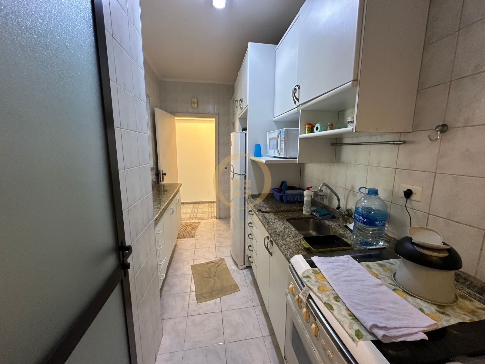 Apartamento na Praia da Enseada, Guarujá - SP