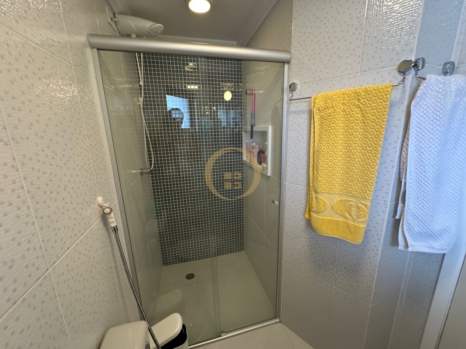 Apartamento na Praia da Enseada, Guarujá - SP