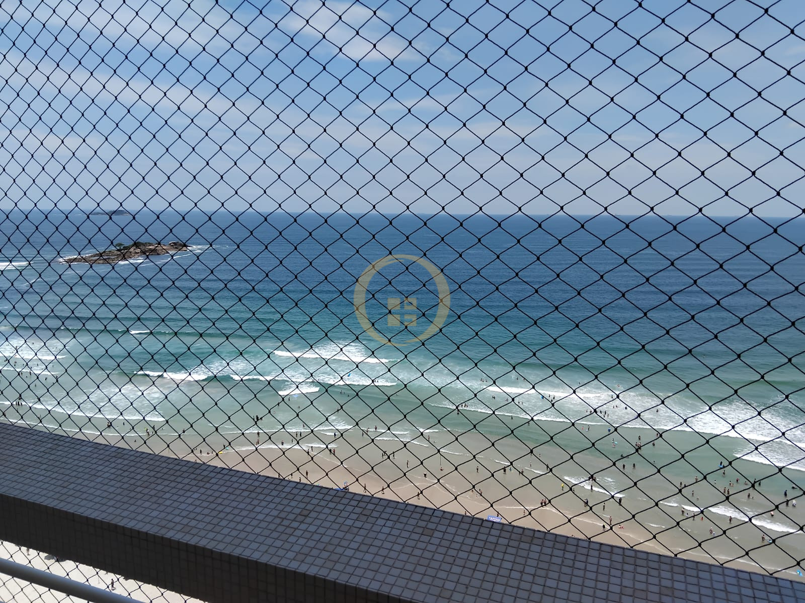 Apartamento Frente ao Mar nas Pitangueiras, Guarujá - SP