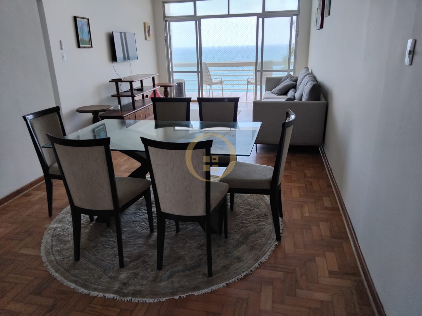 Apartamento Frente ao Mar nas Pitangueiras, Guarujá - SP