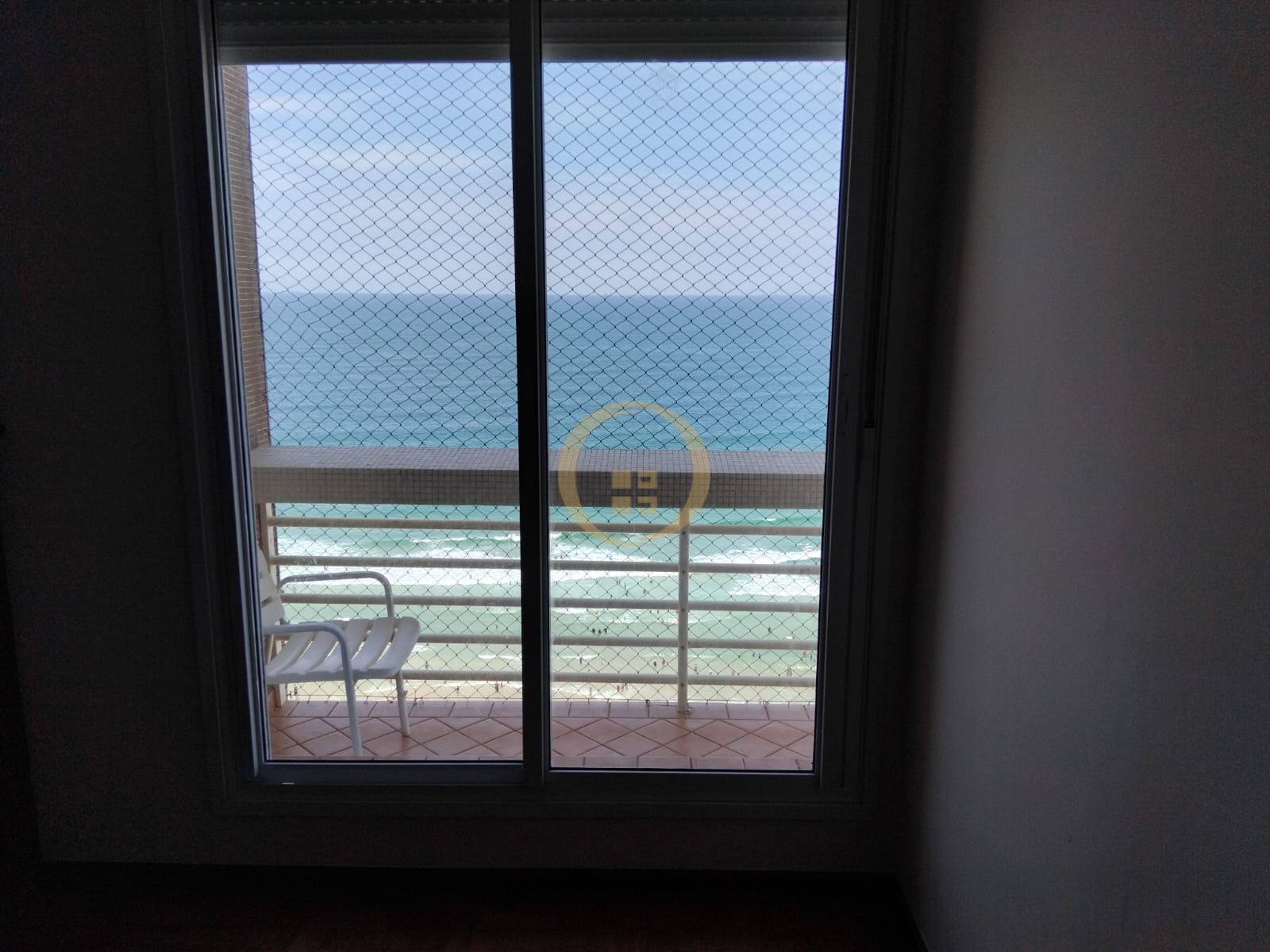 Apartamento Frente ao Mar nas Pitangueiras, Guarujá - SP