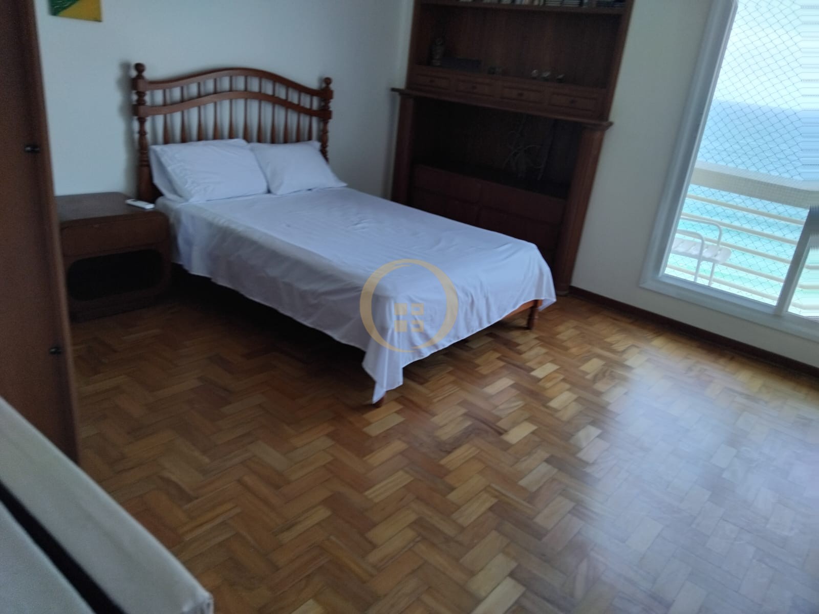 Apartamento Frente ao Mar nas Pitangueiras, Guarujá - SP