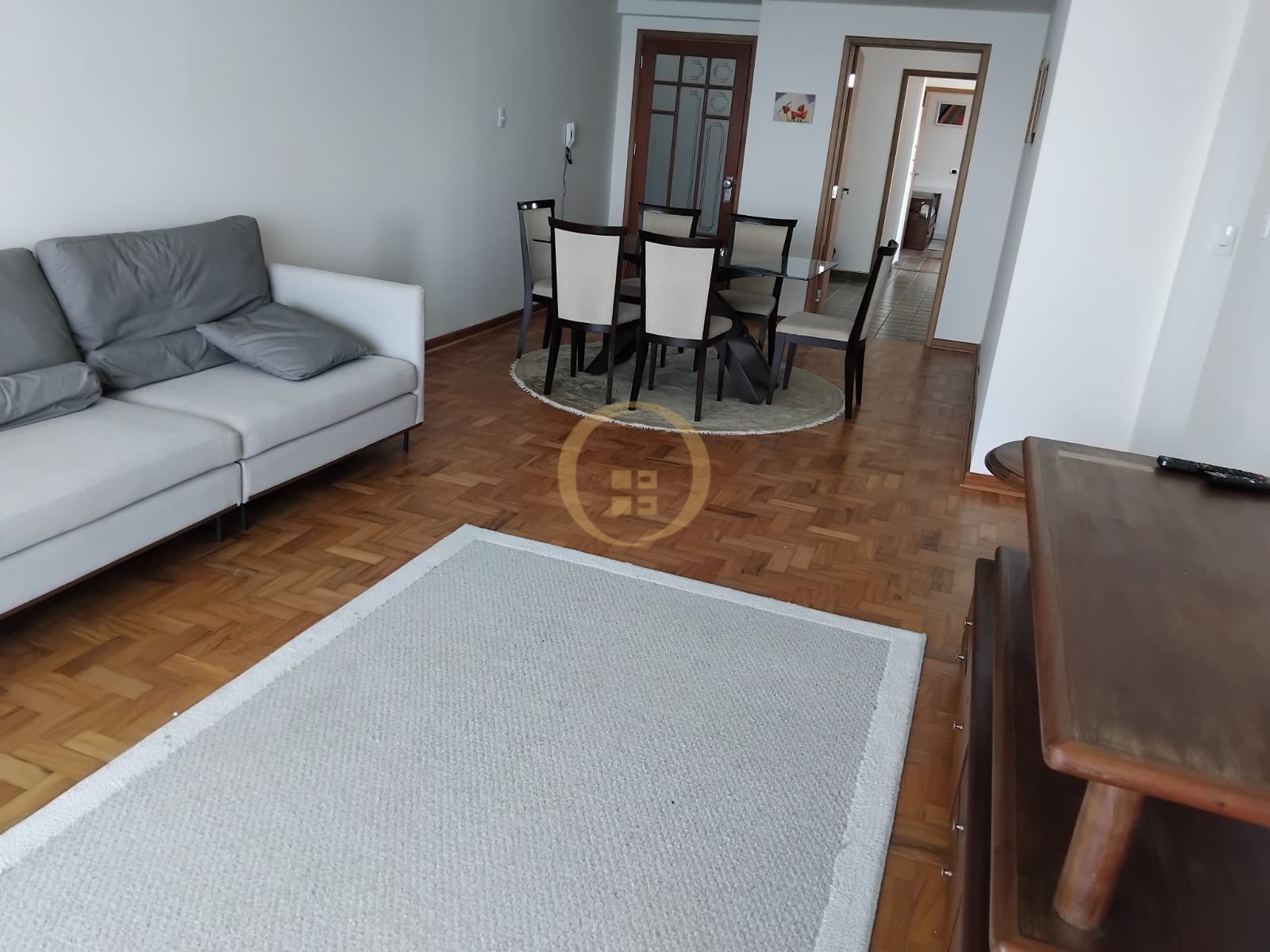 Apartamento Frente ao Mar nas Pitangueiras, Guarujá - SP