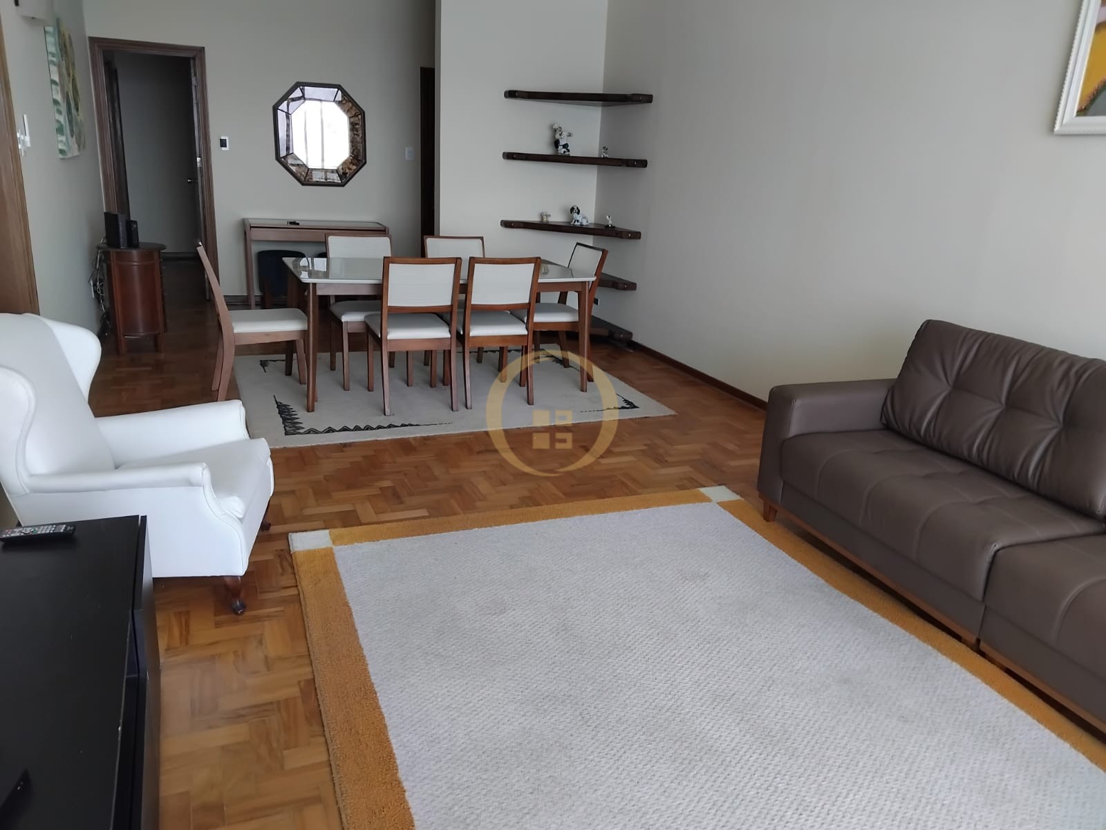 Apartamento Frente ao Mar nas Pitangueiras, Guarujá - SP