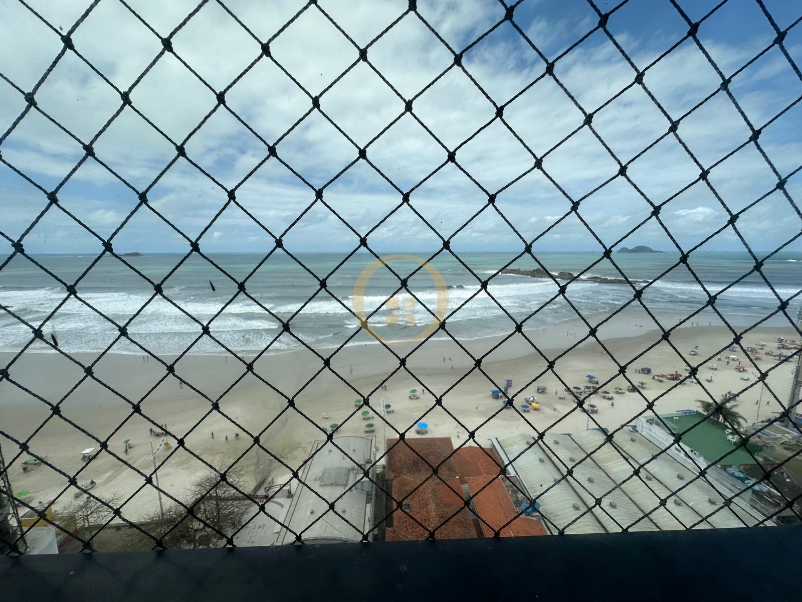 Apartamento Frente ao Mar, Praia Pitangueiras, Guarujá - SP