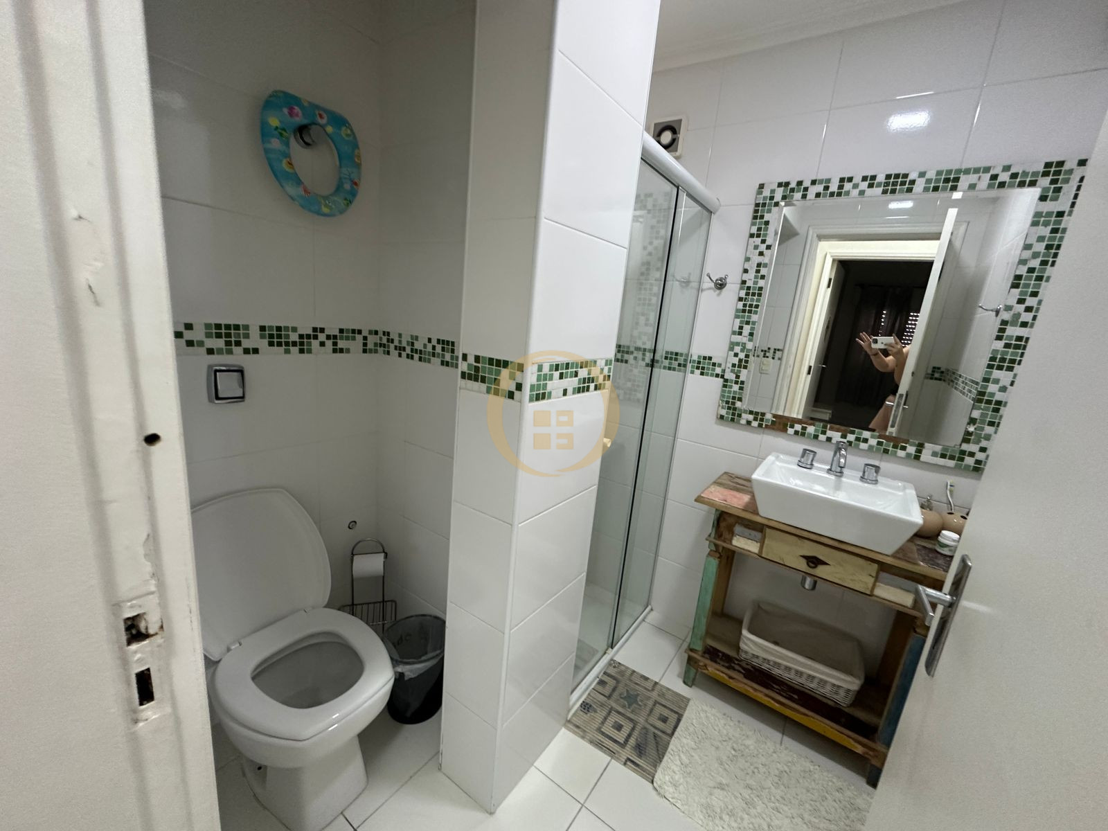 Apartamento Frente ao Mar, Pitangueiras, Guarujá - SP