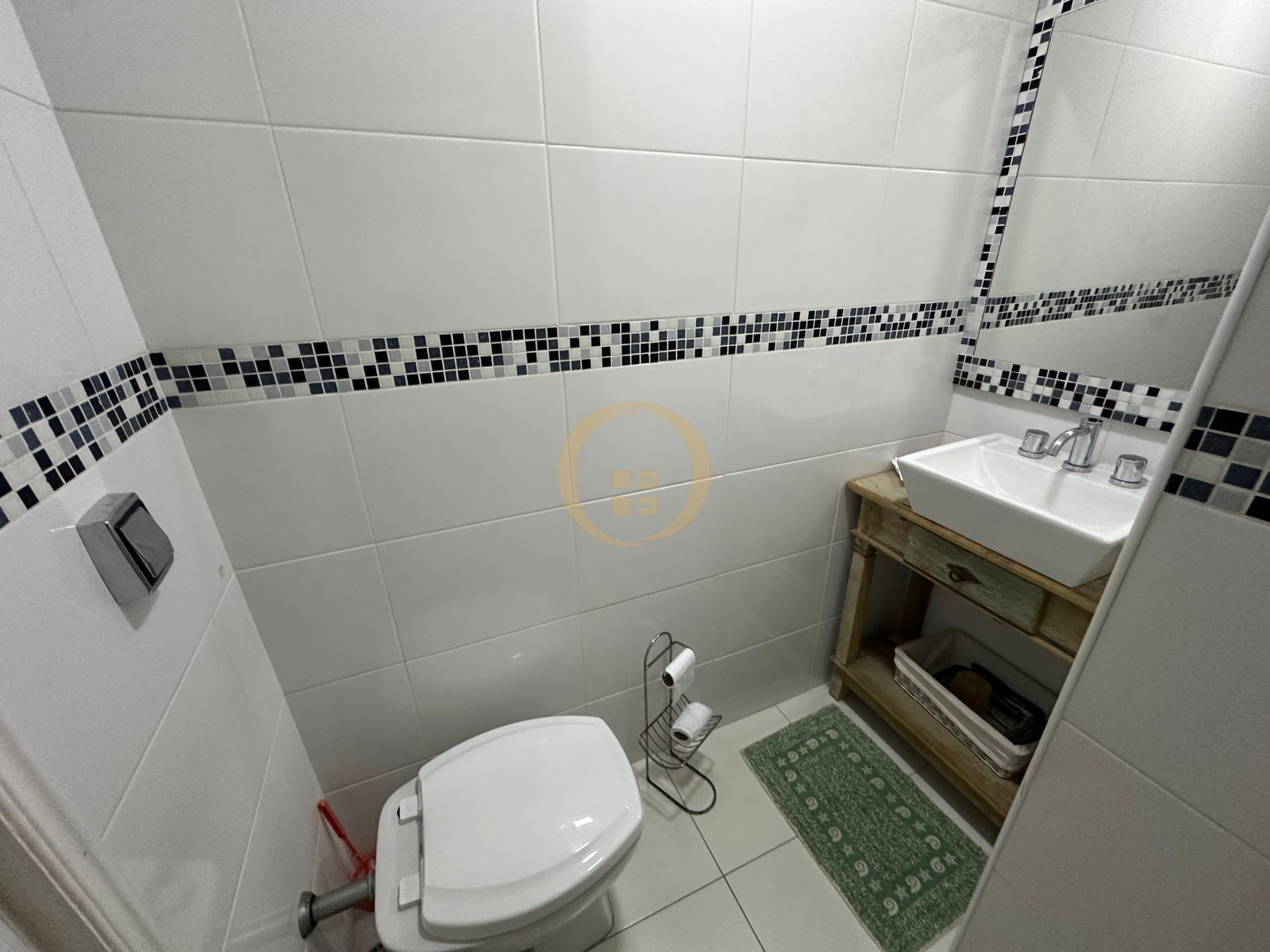 Apartamento Frente ao Mar, Pitangueiras, Guarujá - SP