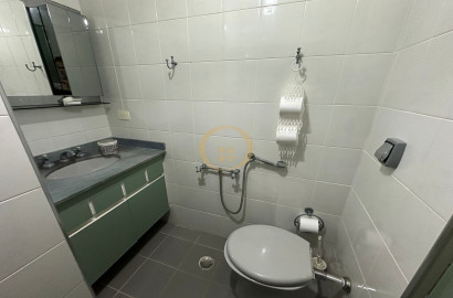 Apartamento Frente ao Mar, Praia Pitangueiras, Guarujá - SP