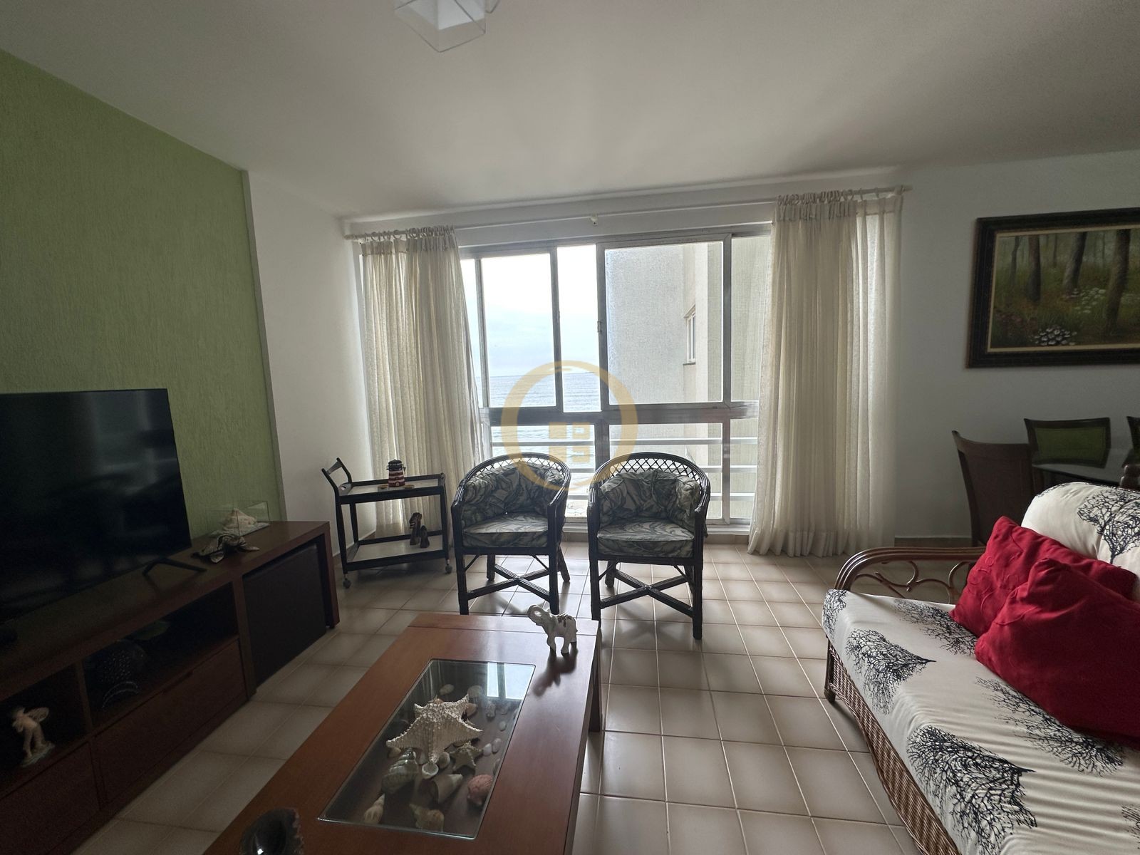Apartamento Frente ao Mar, Praia Pitangueiras, Guarujá - SP