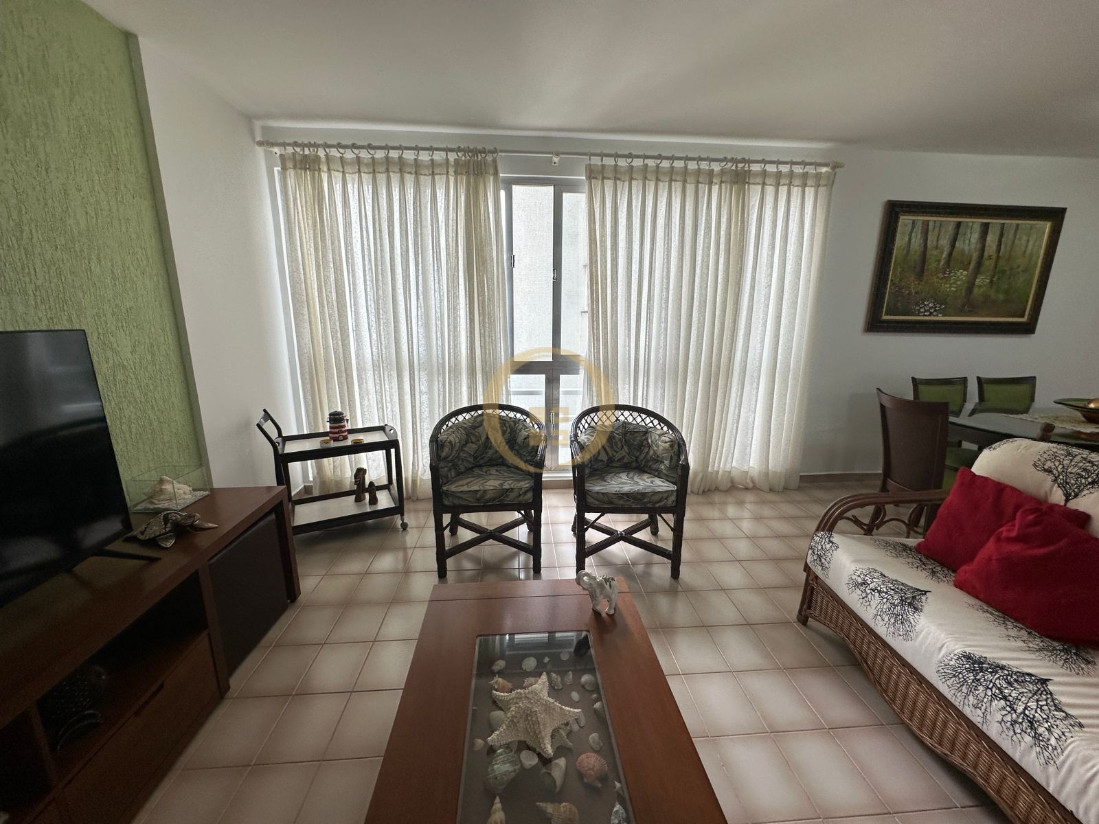 Apartamento Frente ao Mar, Praia Pitangueiras, Guarujá - SP