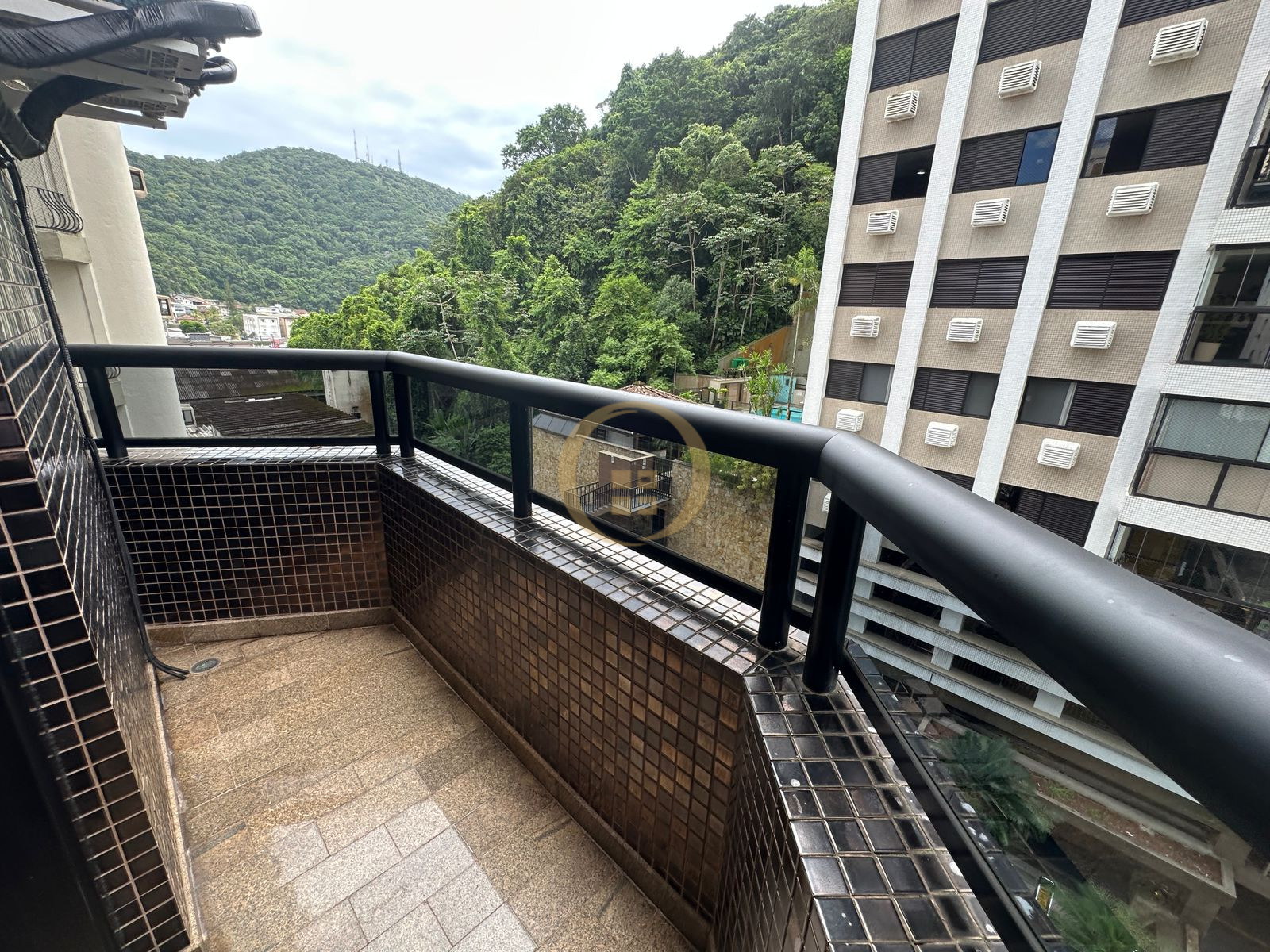 Apartamento Duplex na Praia das Pitangueiras, Guarujá - SP