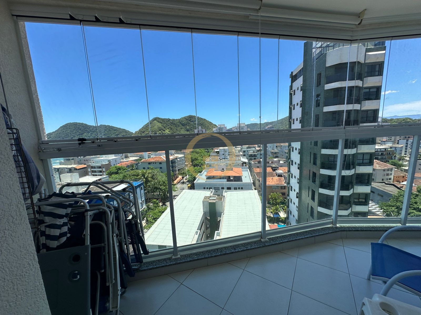 Apartamento na Praia das Astúrias/Tombo Guarujá - SP