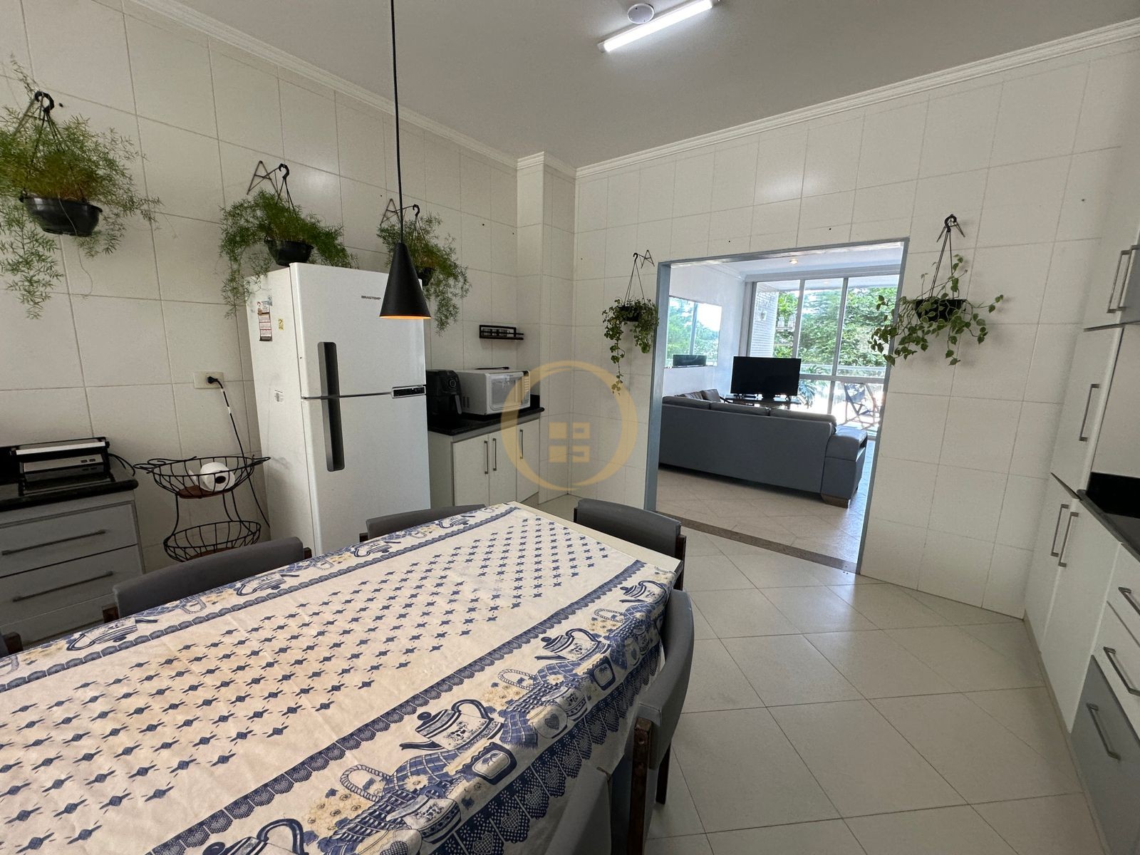 Apartamento Frente ao Mar, Pitangueiras, Guarujá - SP