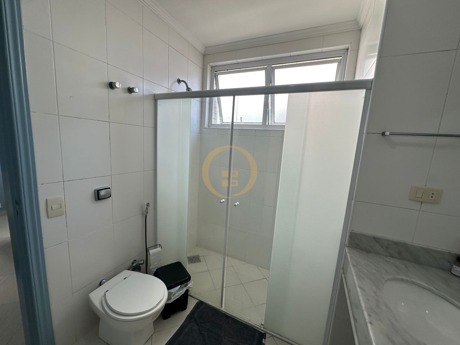 Apartamento Frente ao Mar, Pitangueiras, Guarujá - SP