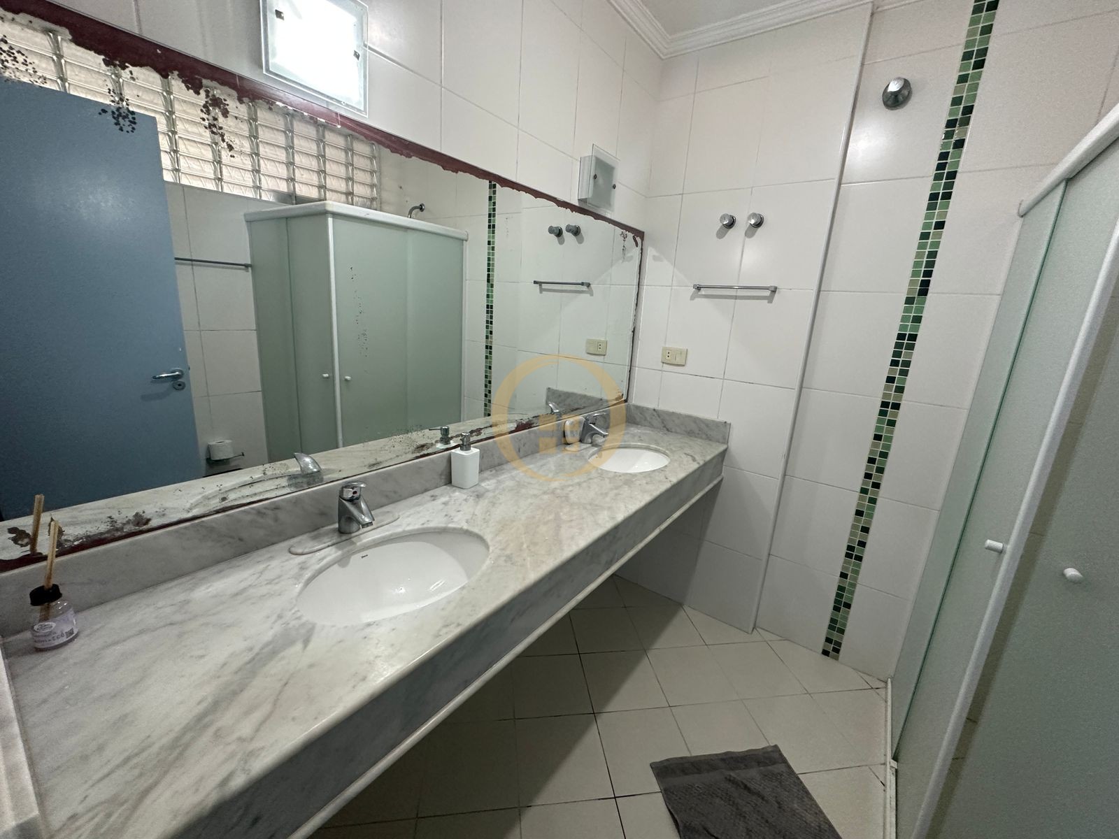 Apartamento Frente ao Mar, Pitangueiras, Guarujá - SP