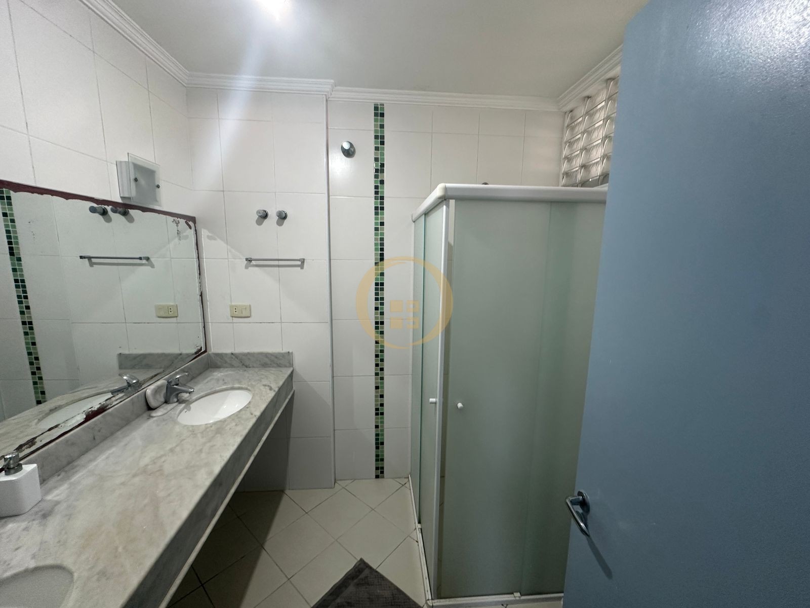 Apartamento Frente ao Mar, Pitangueiras, Guarujá - SP