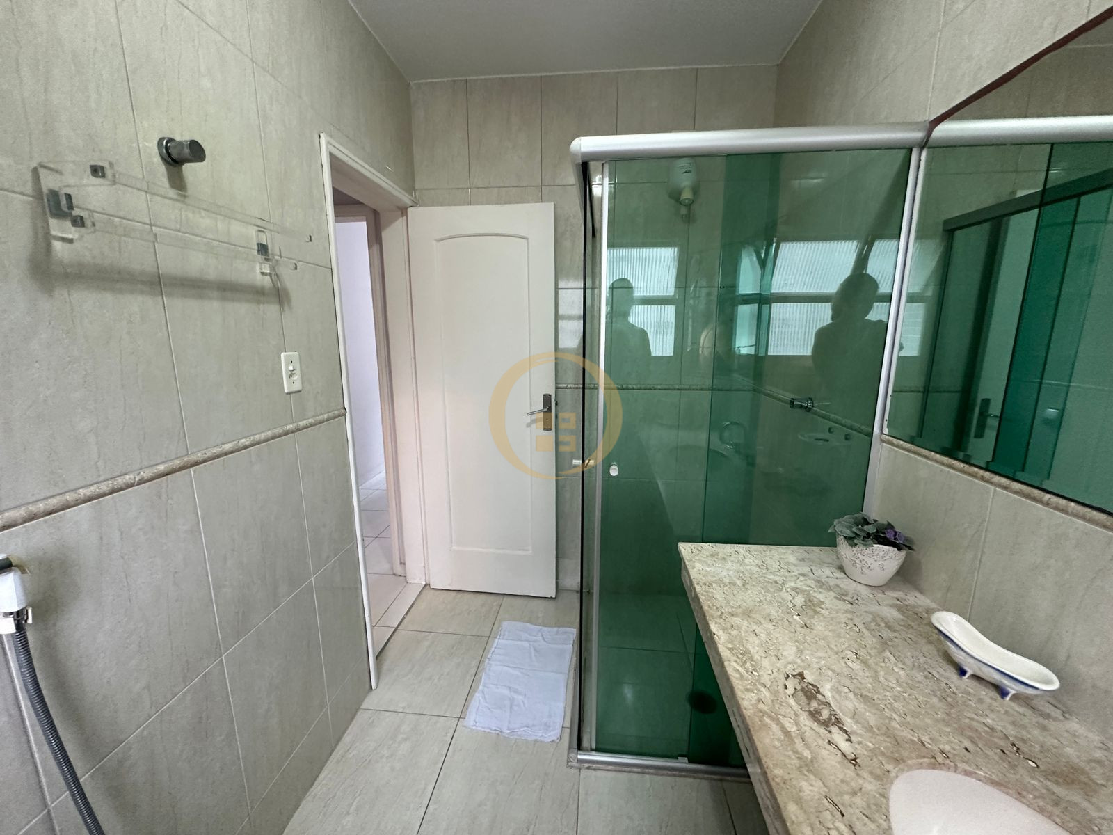Apartamento-3-dormitorios-Pitangueiras