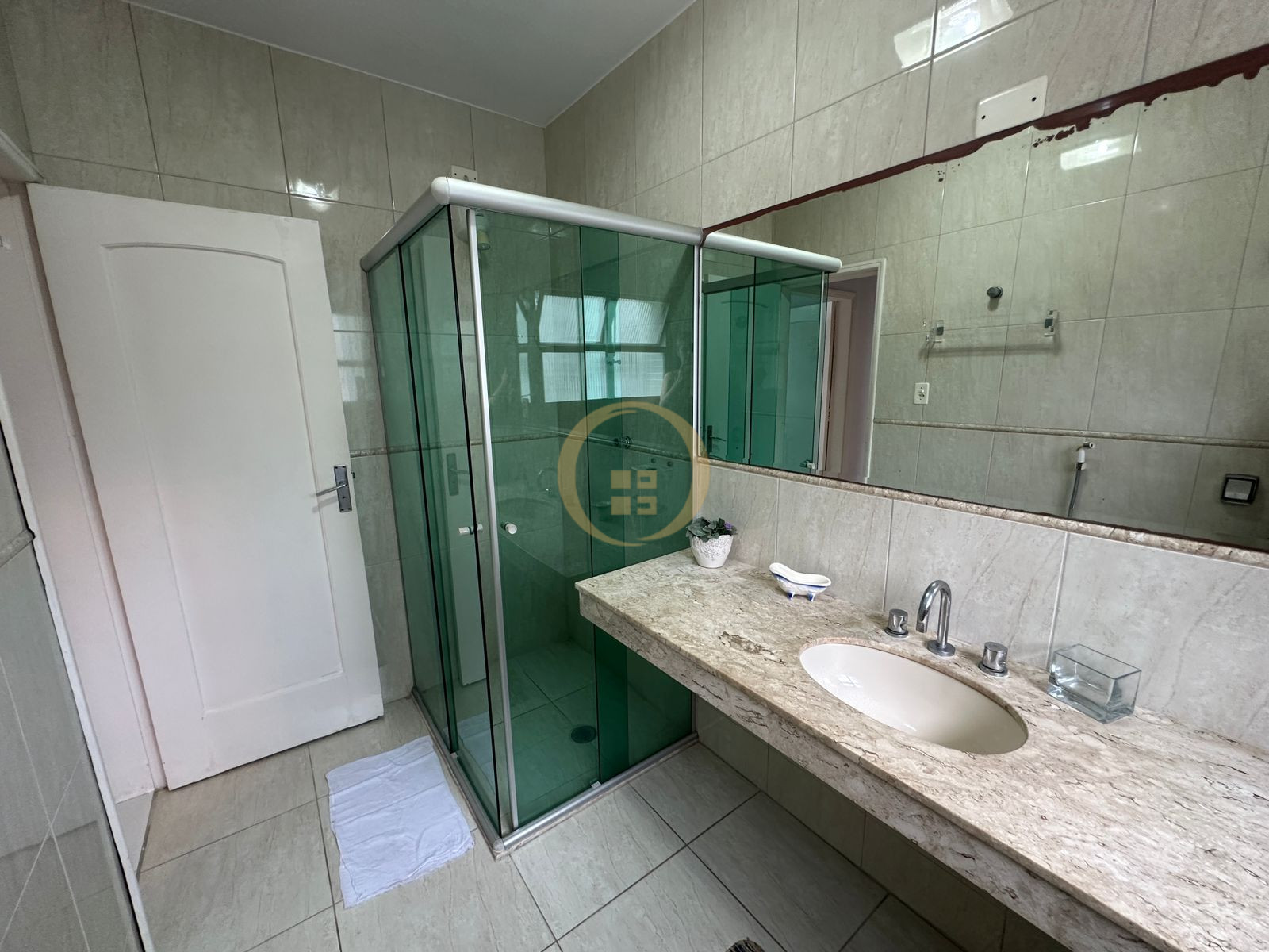 Apartamento-3-dormitorios-Pitangueiras