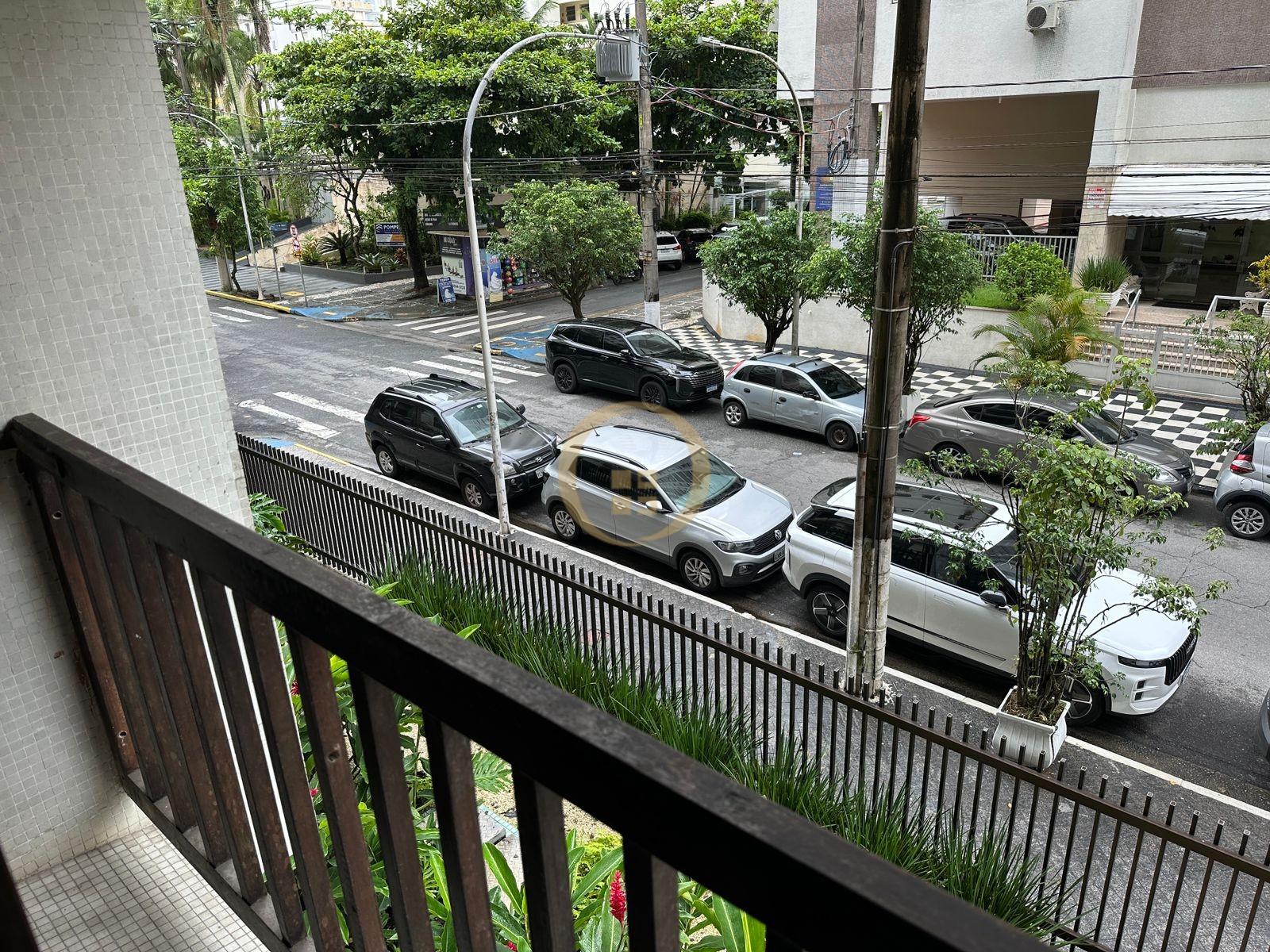 Apartamento na Praia das Pitangueiras, Guarujá - SP