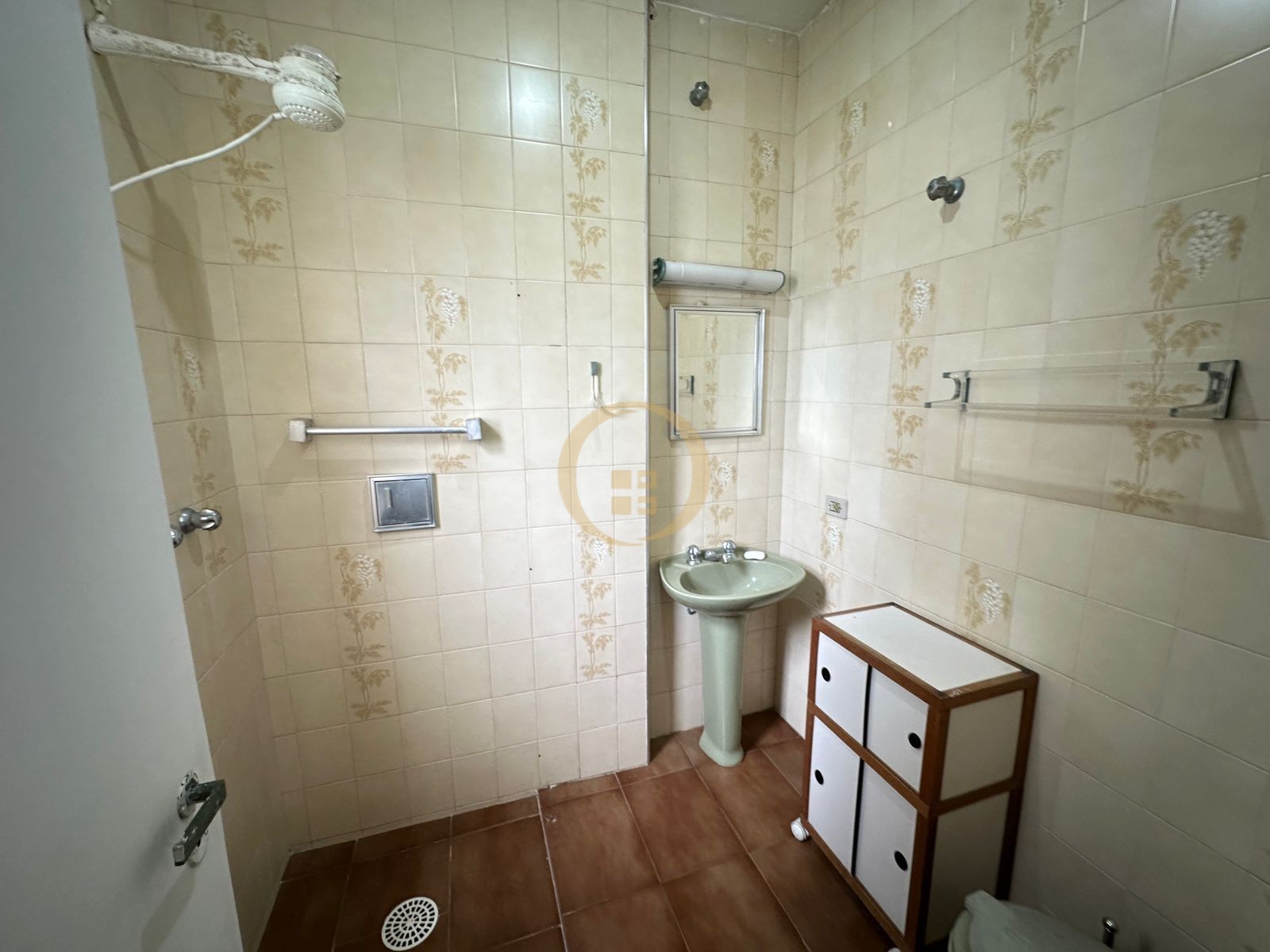 Apartamento Frente ao Mar nas Pitangueiras, Guarujá - SP
