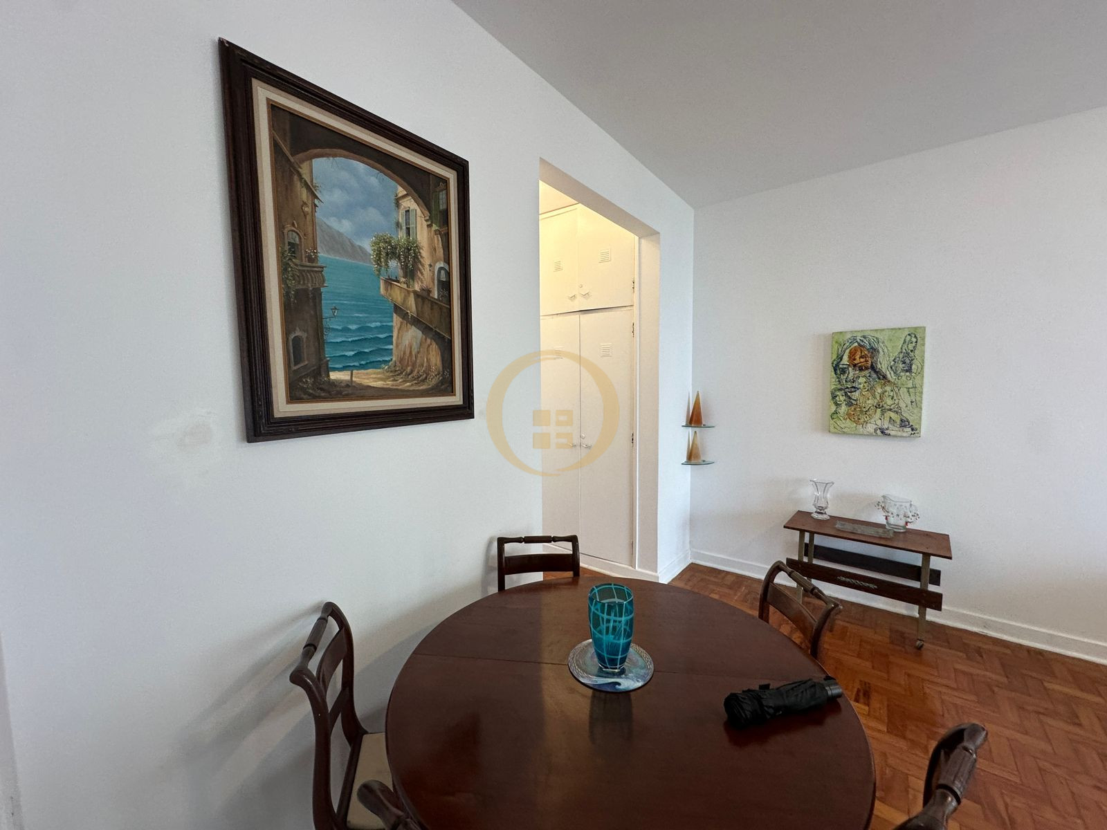 Apartamento Frente ao Mar nas Pitangueiras, Guarujá - SP