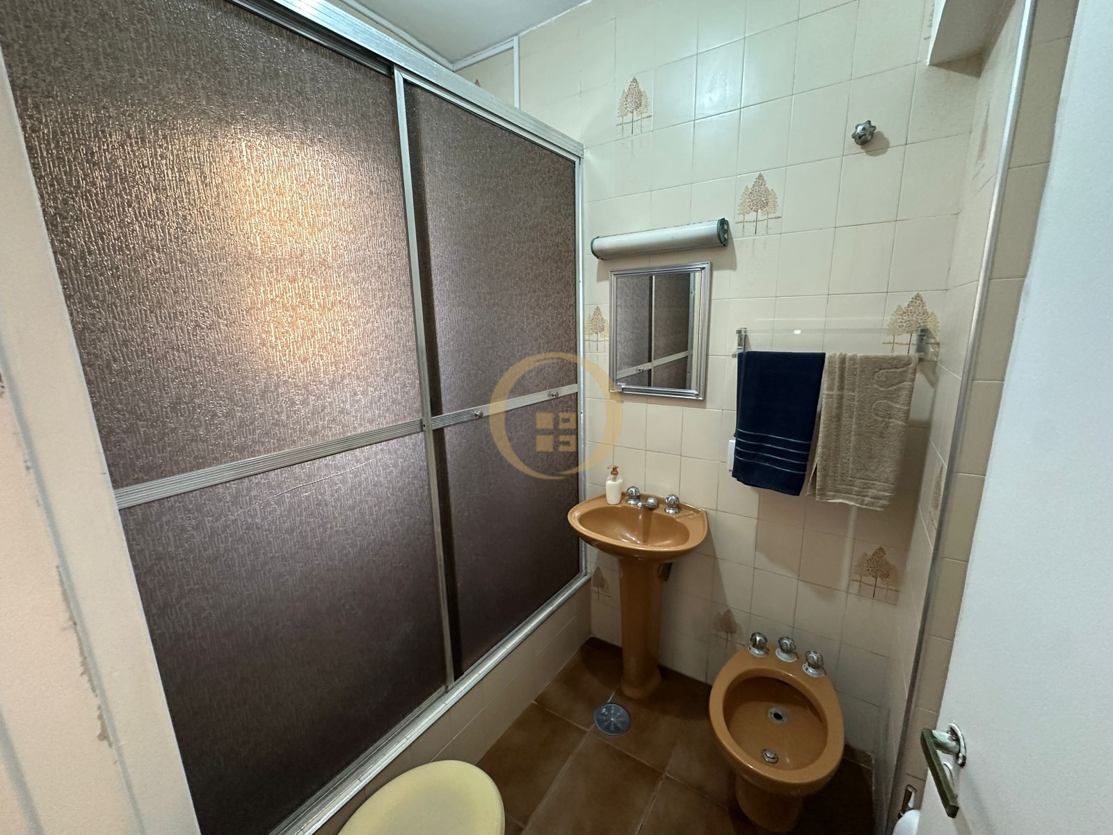 Apartamento Frente ao Mar nas Pitangueiras, Guarujá - SP