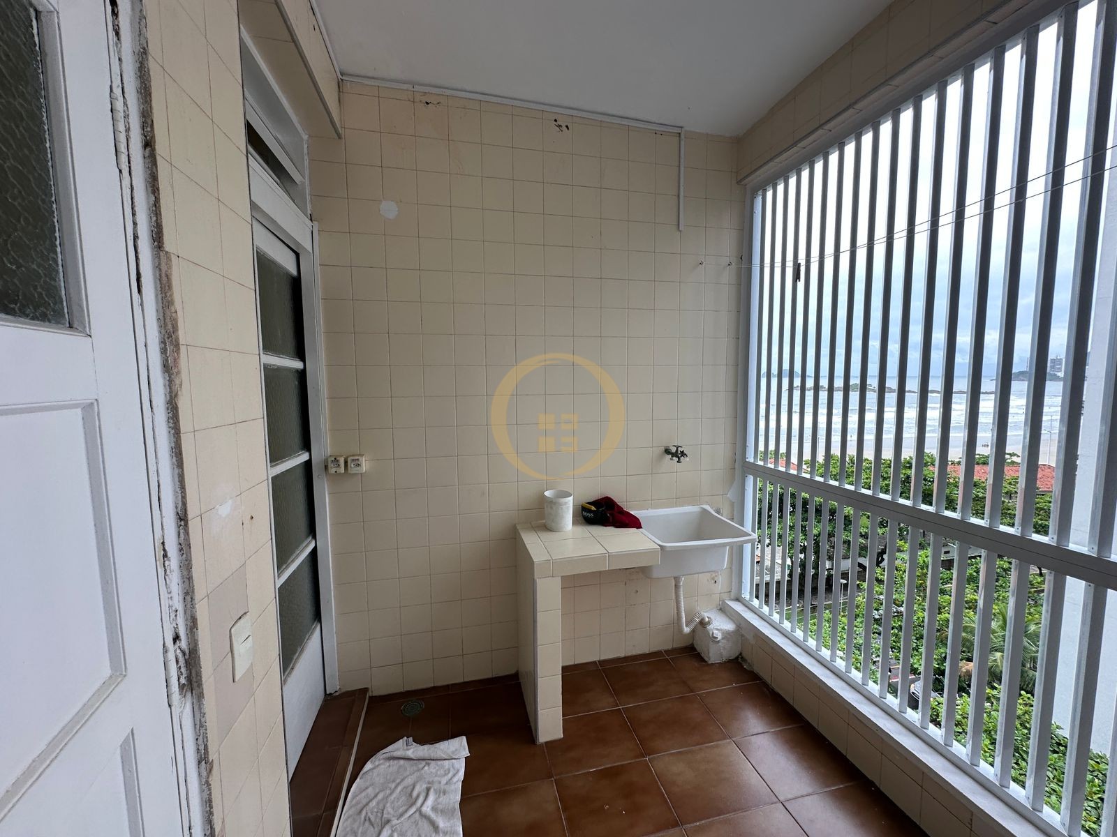 Apartamento Frente ao Mar nas Pitangueiras, Guarujá - SP