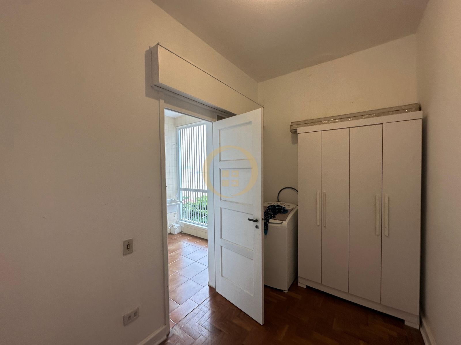 Apartamento Frente ao Mar nas Pitangueiras, Guarujá - SP