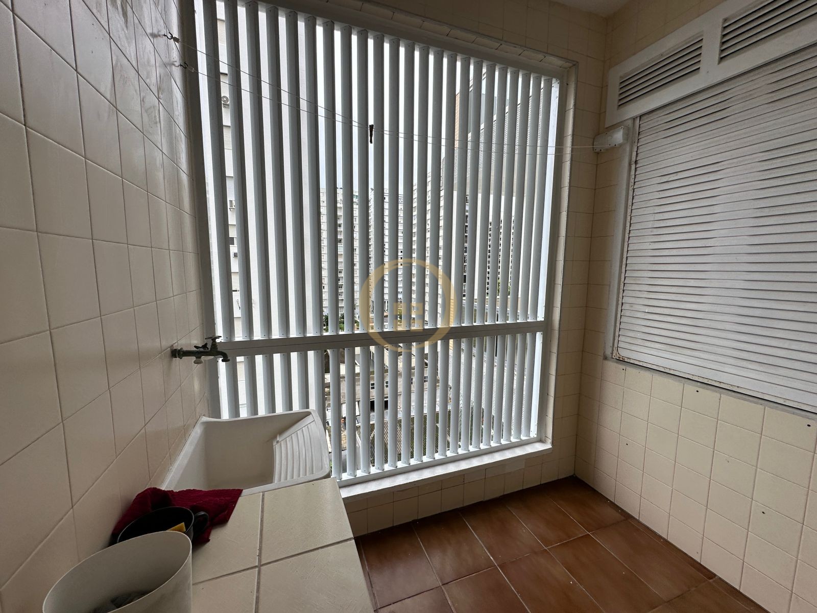 Apartamento Frente ao Mar nas Pitangueiras, Guarujá - SP