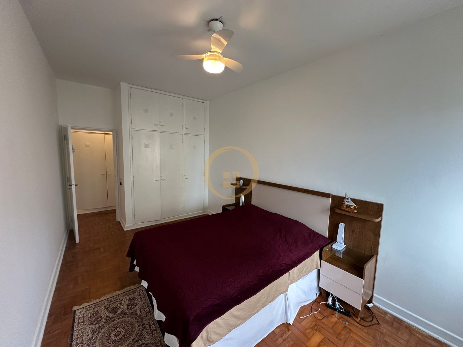 Apartamento Frente ao Mar nas Pitangueiras, Guarujá - SP
