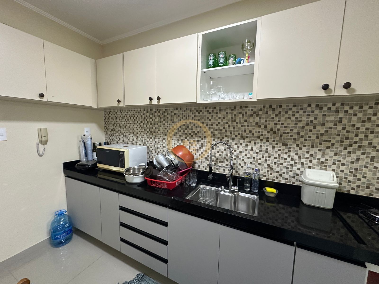 Apartamento na Praia da Enseada, Guarujá - SP