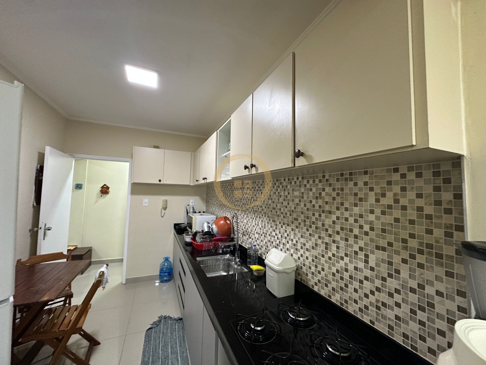 Apartamento na Praia da Enseada, Guarujá - SP