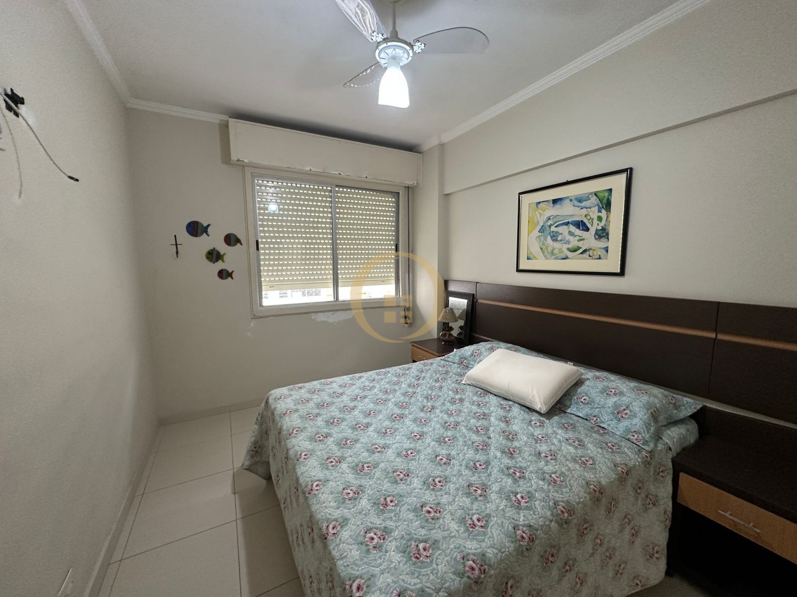 Apartamento na Praia das Pitangueiras, Guarujá - SP