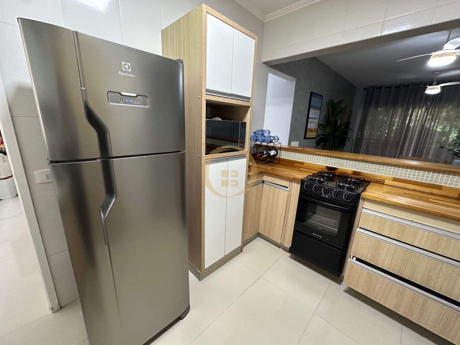 Apartamento na Praia da Enseada, Guarujá - SP