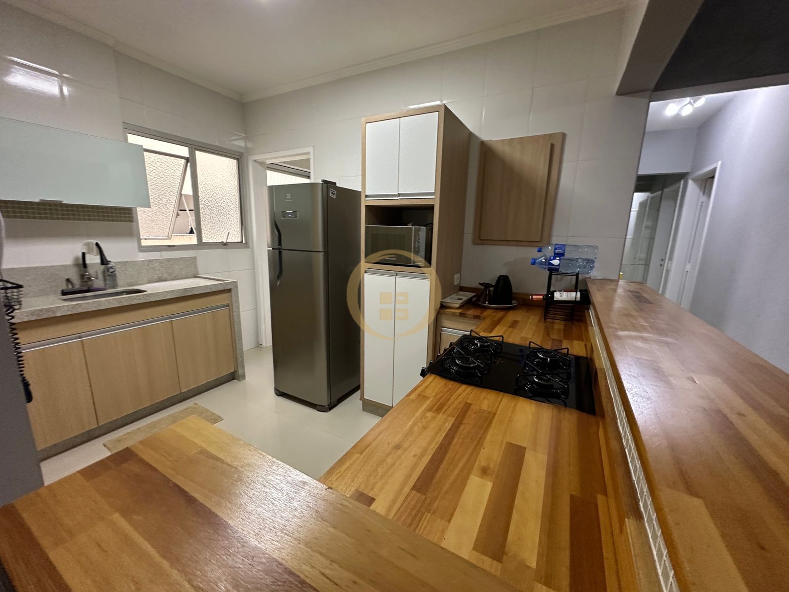 Apartamento na Praia da Enseada, Guarujá - SP
