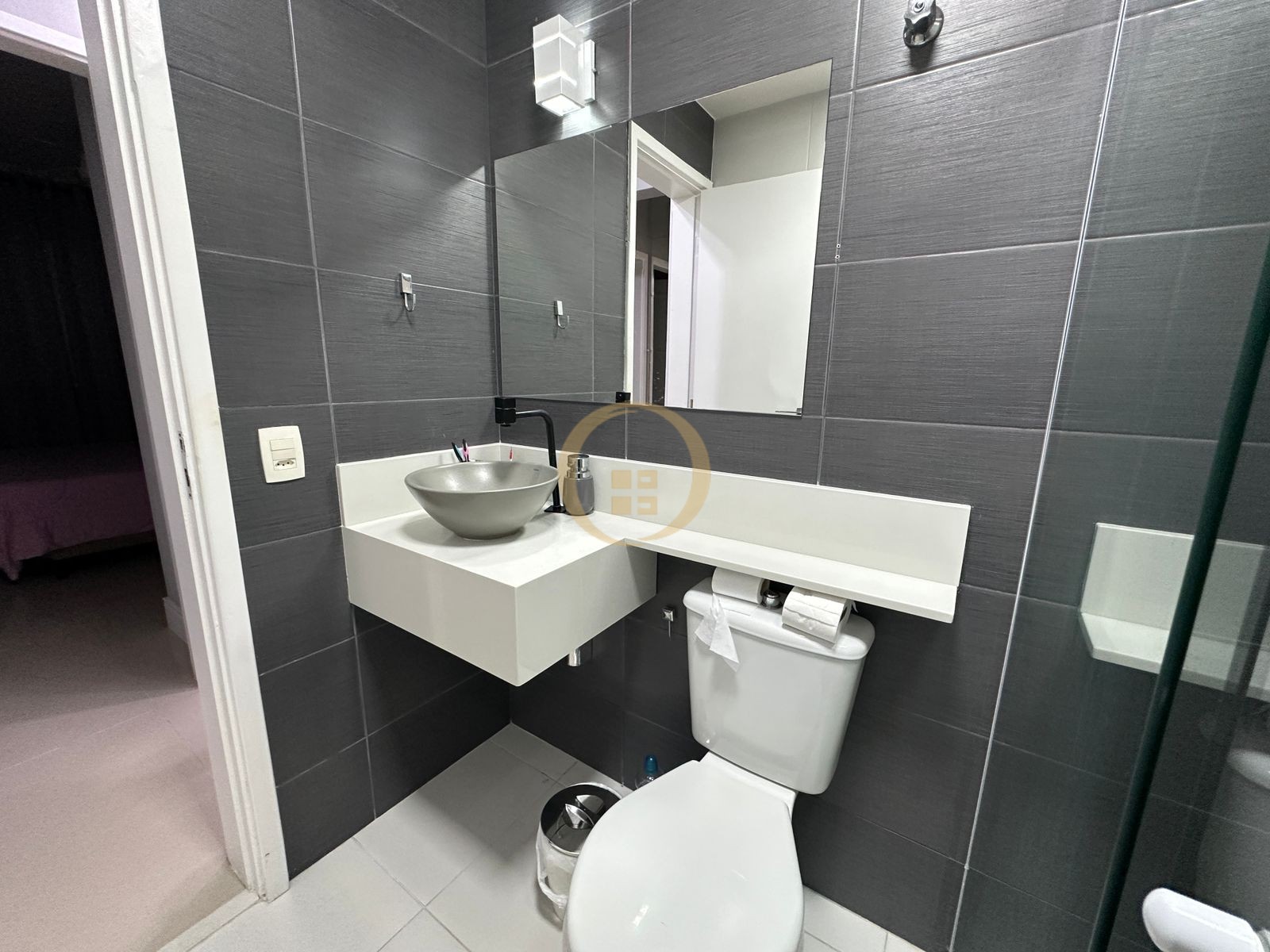 Apartamento na Praia da Enseada, Guarujá - SP