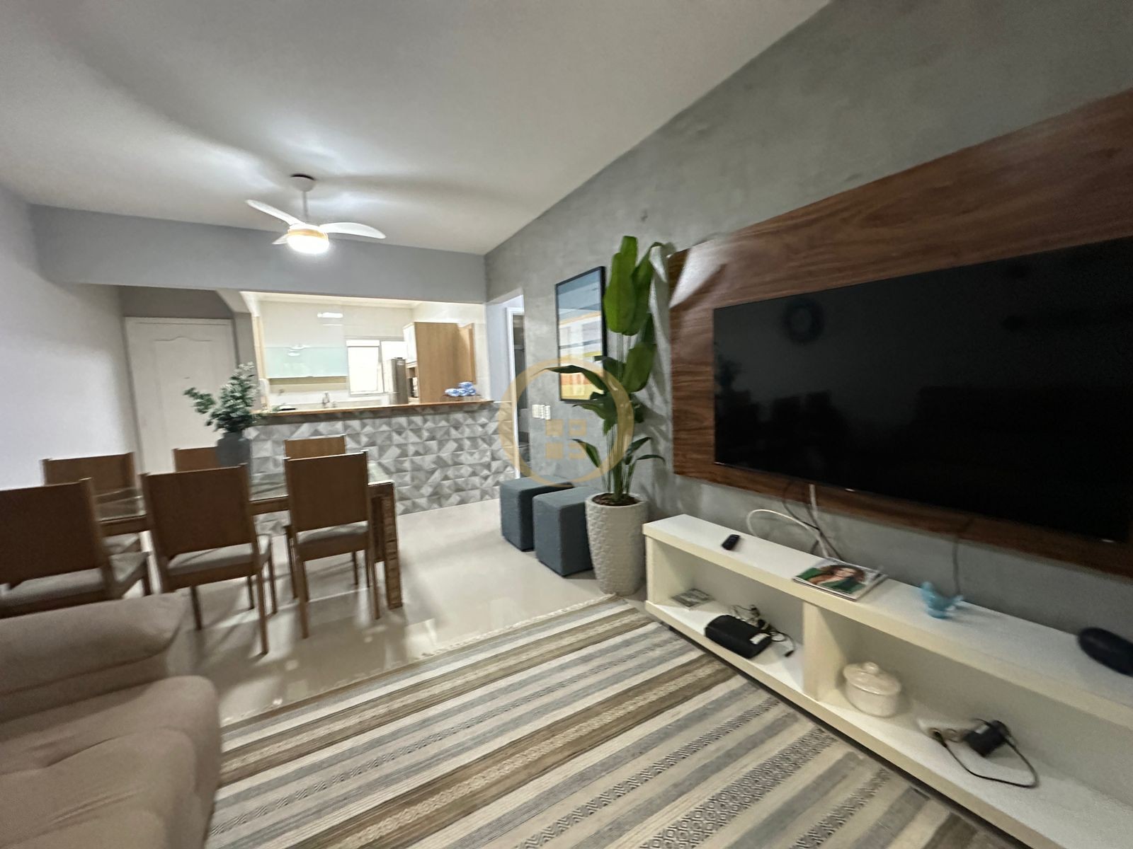 Apartamento na Praia da Enseada, Guarujá - SP