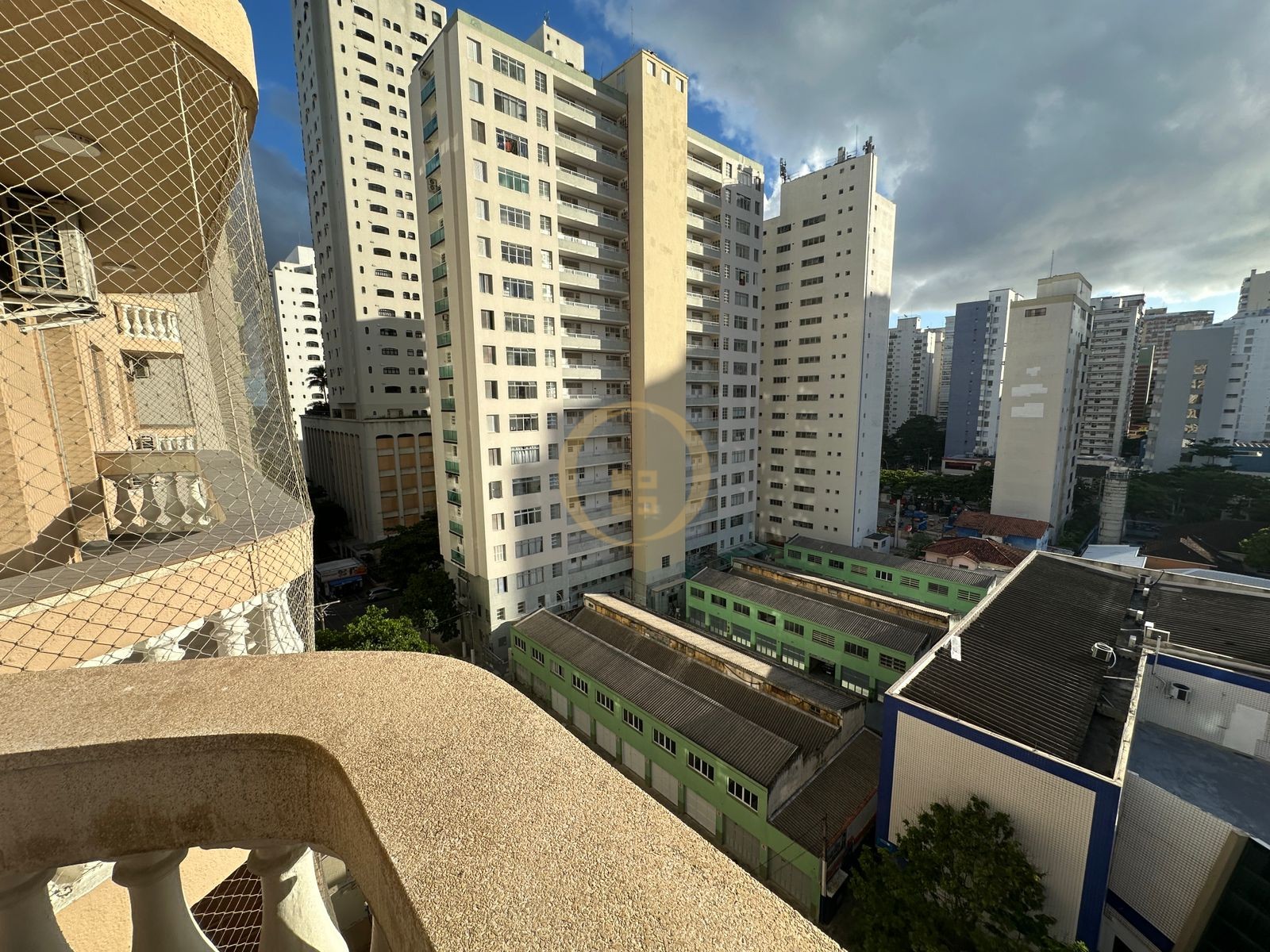 Apartamento na Praia das Pitangueiras, Guarujá - SP
