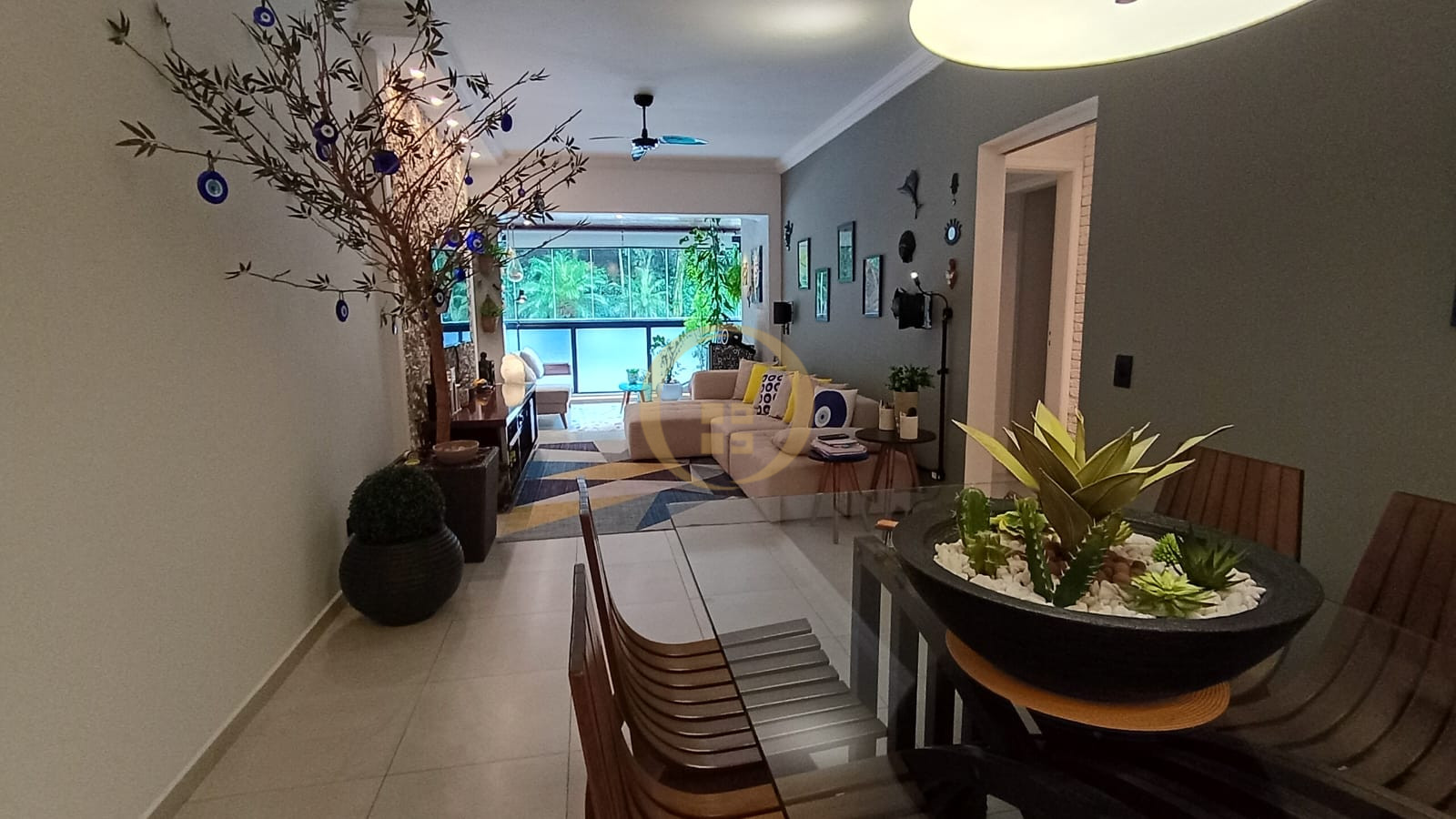 Apartamento-2-dormitorios-Pitangueiras