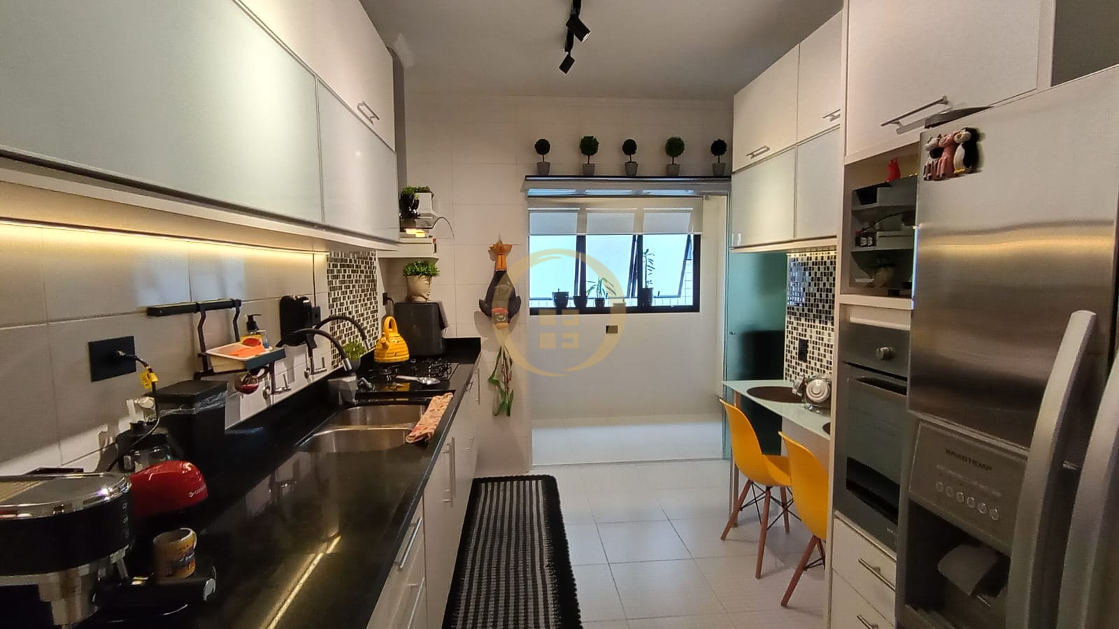Apartamento-2-dormitorios-Pitangueiras