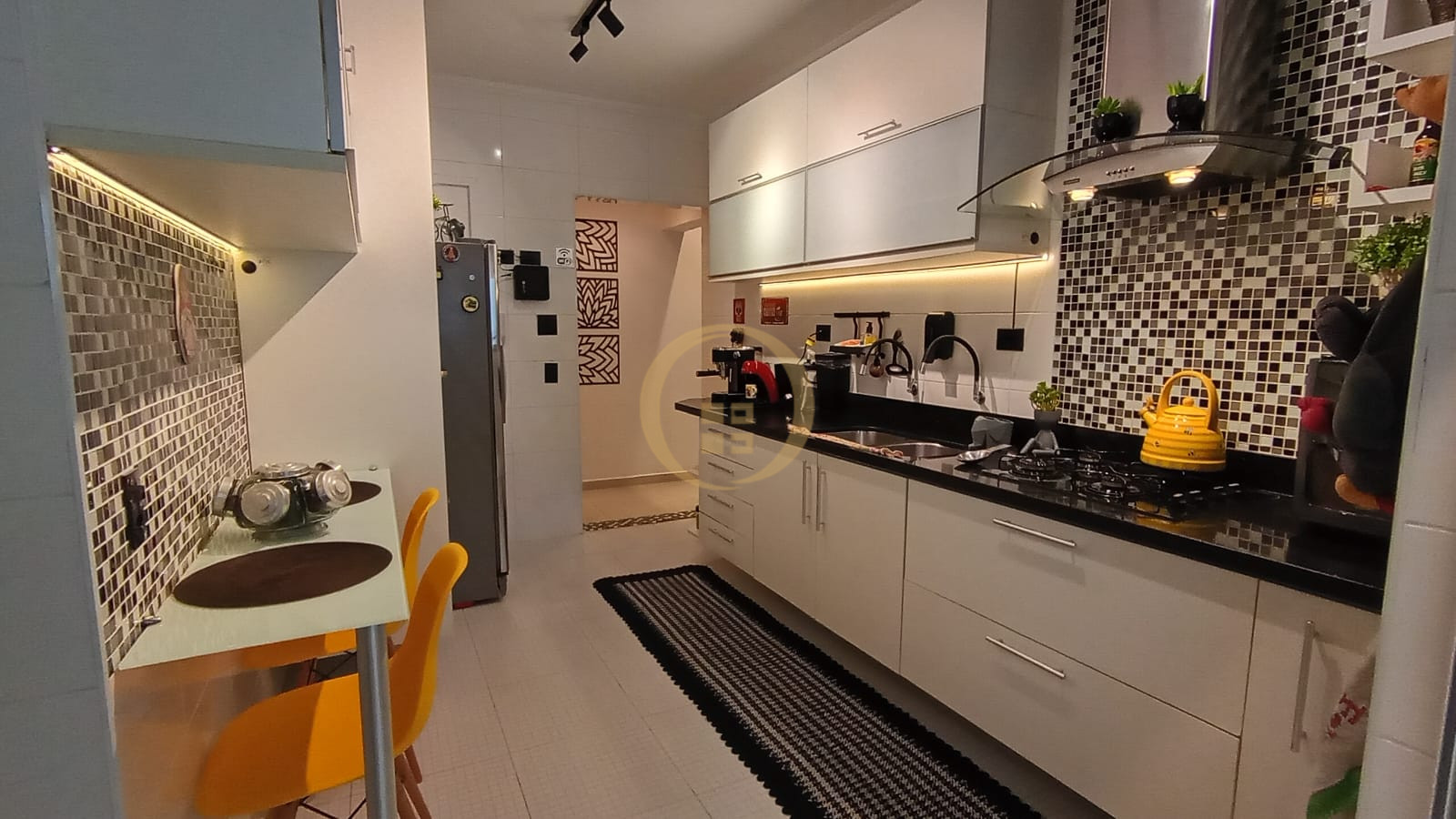 Apartamento-2-dormitorios-Pitangueiras