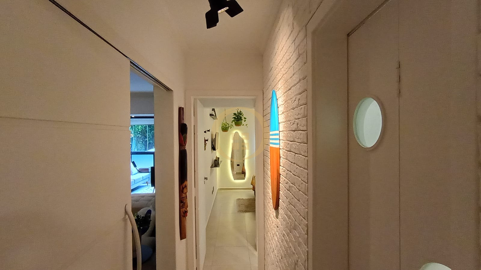 Apartamento-2-dormitorios-Pitangueiras