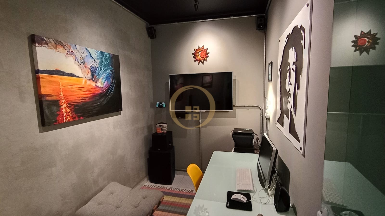 Apartamento na Praia das Pitangueiras, Guarujá - SP