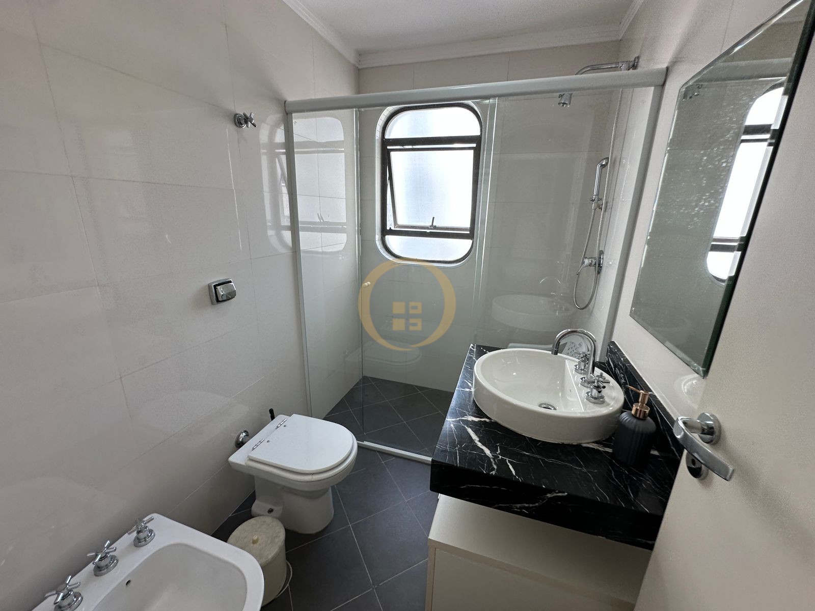 Apartamento Frente ao Mar-4-dormitorios-Vila Luis Antônio
