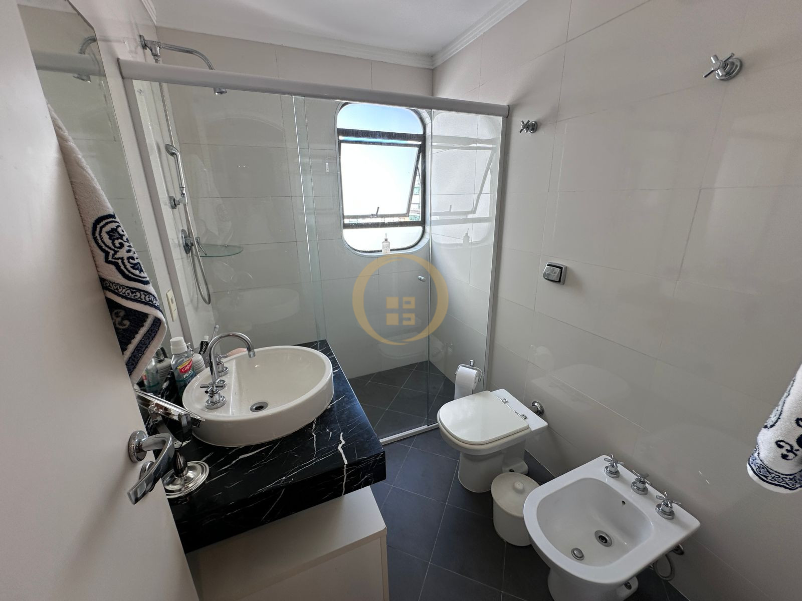 Apartamento Frente ao Mar, Praia Astúrias, Guarujá - SP