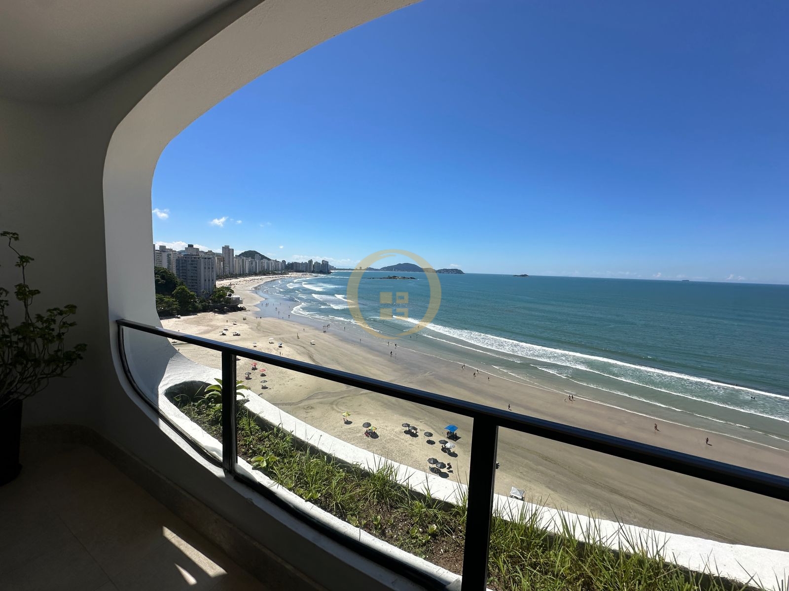 Apartamento Frente ao Mar, Praia Astúrias, Guarujá - SP