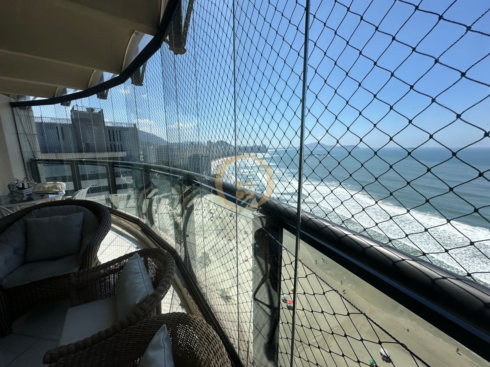 Apartamento Frente ao Mar-3-dormitorios-Vila Luis Antônio