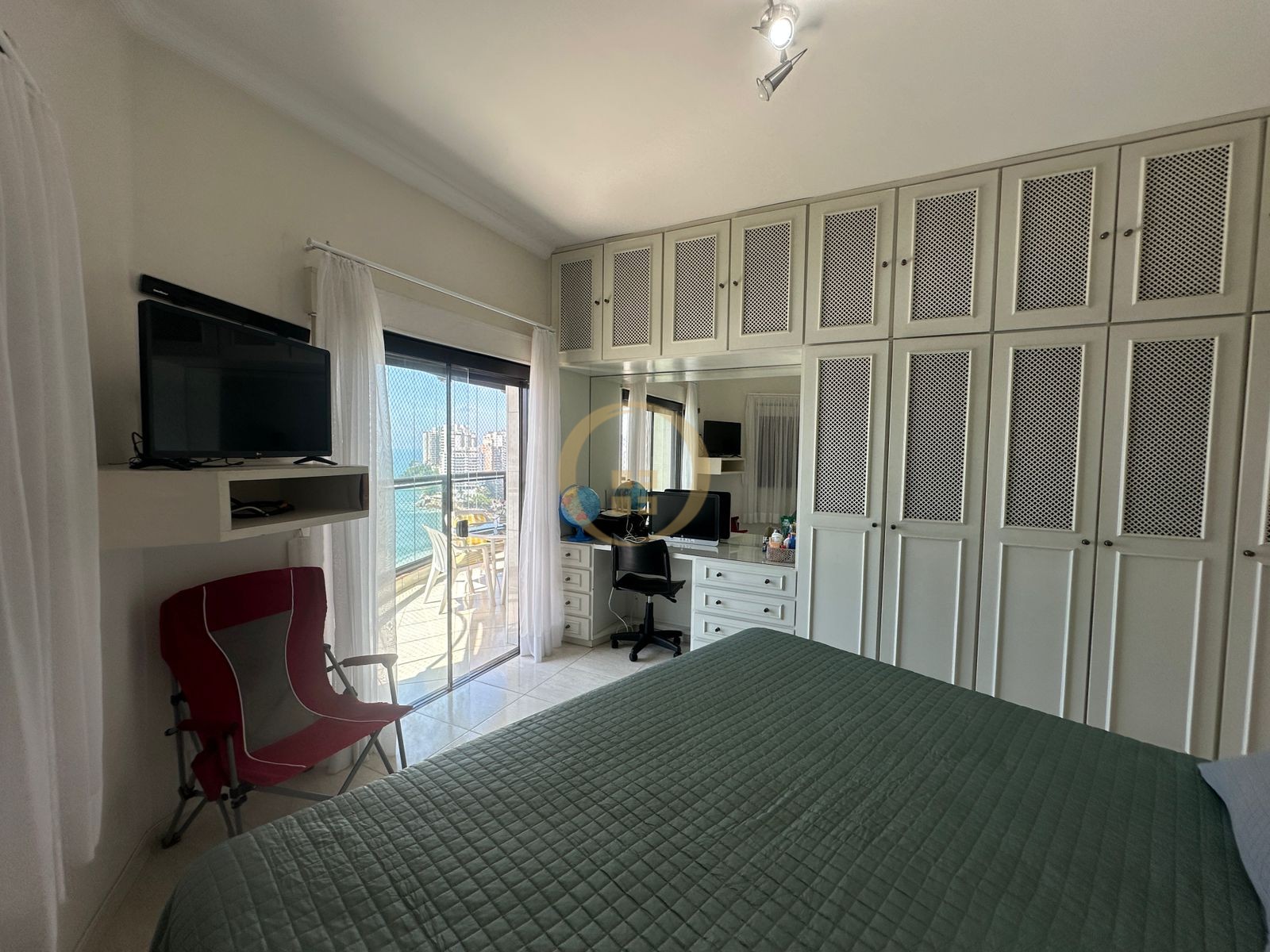 Apartamento Frente ao Mar-3-dormitorios-Vila Luis Antônio